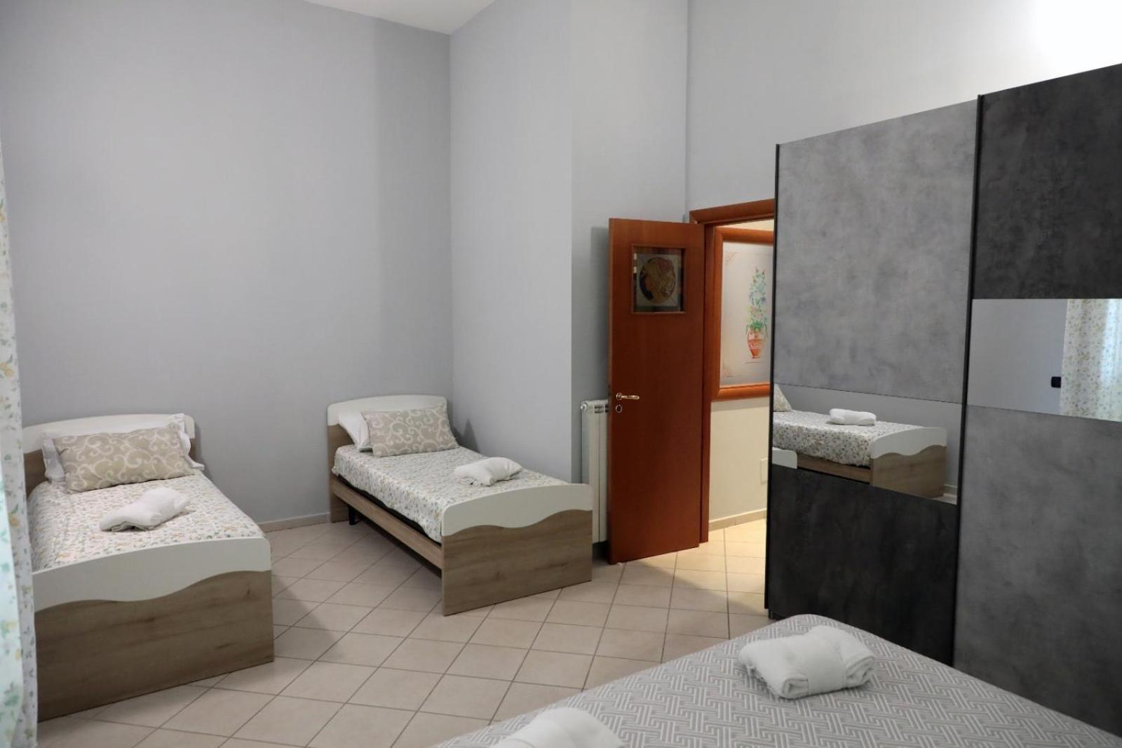 סן ג'יורג'יו א קרמאנו Villa Sorge Apartments מראה חיצוני תמונה
